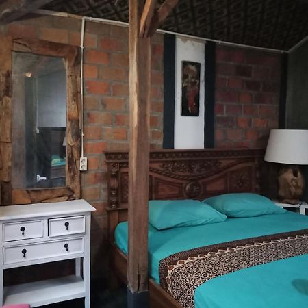 Arjuna Garden Homestay Yogyakarta Exterior photo