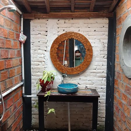 Arjuna Garden Homestay Yogyakarta Exterior photo